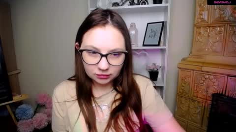 Snapshot of luizaheems_ chatting on 12.14.25 Luiza online show from 12.14.25