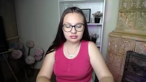 Snapshot of luizaheems_ chatting on 08.09.26 Luiza online show from 08.09.26