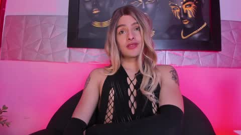 Luka Castillo online show from 12.10.24