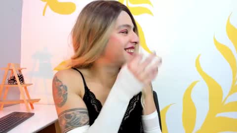 Luka Castillo online show from 10.22.25