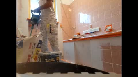 Snapshot of lukasschoetz chatting on 10.23.25 lukasschoetz online show from 10.23.25