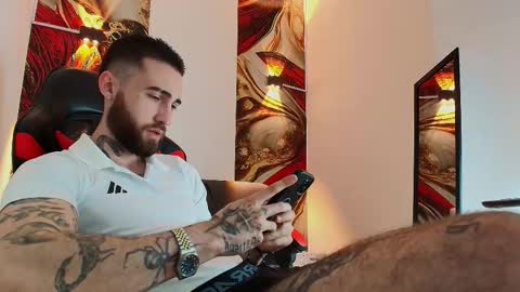 LUKE online show from 10.23.25