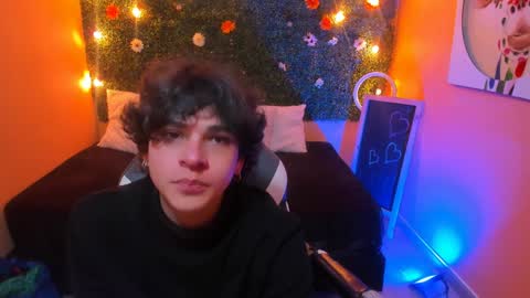 Snapshot of luke_howland chatting on 12.13.24 Luke online show from 12.13.24