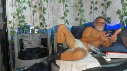 Luke Crews online show from 02.08.25