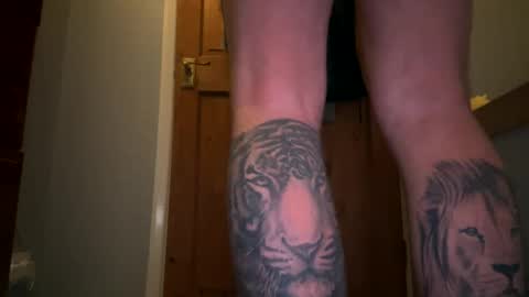 Snapshot of lukeeeeey96 chatting on 02.05.25 lukeeeeey96 online show from 02.05.25