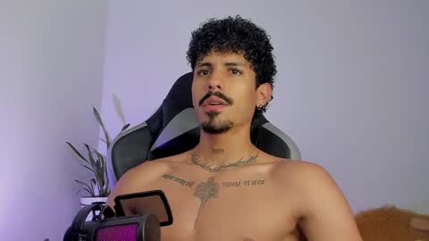 Luke Taylor online show from 04.04.26