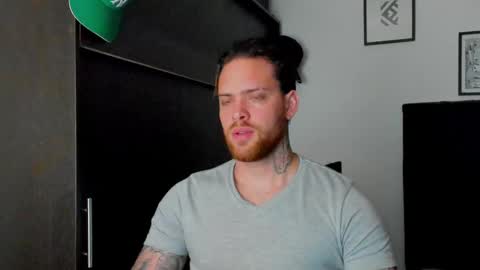 Snapshot of lukeglanton17 chatting on 02.25.25 Luke online show from 02.25.25