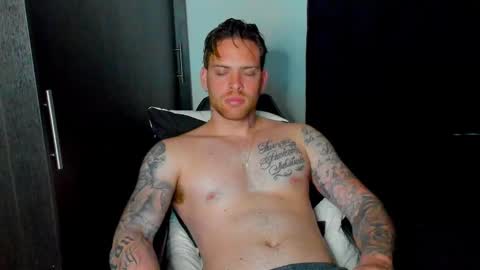 Snapshot of lukeglanton17 chatting on 03.12.25 Luke online show from 03.12.25