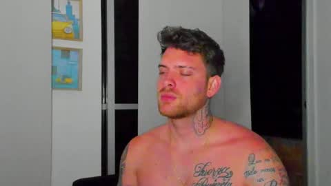 Snapshot of lukeglanton17 chatting on 10.01.25 Luke online show from 10.01.25