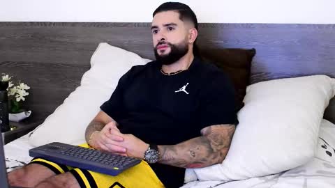 Lukhas f4f online show from 10.23.25