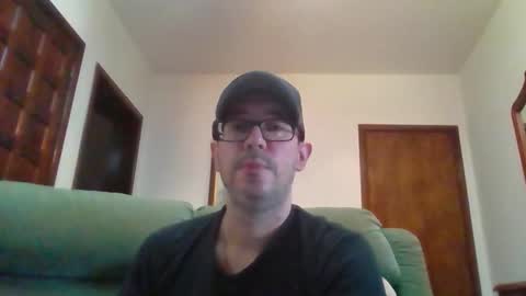 Snapshot of lukz88bigcock chatting on 01.25.25 Luke online show from 01.25.25