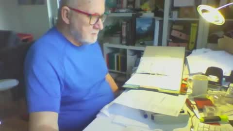 Snapshot of luley58 chatting on 02.17.26 luley58 online show from 02.17.26