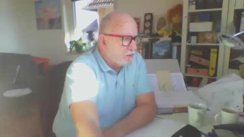 Snapshot of luley58 chatting on 02.25.26 luley58 online show from 02.25.26