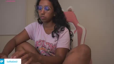 lulitauwu online show from 10.21.25