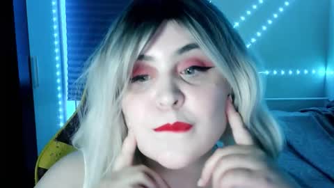 lulovia online show from 03.25.26