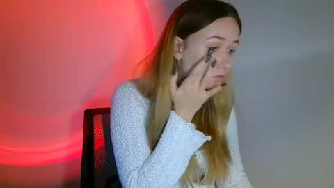 Lulu Baby18 online show from 10.26.25