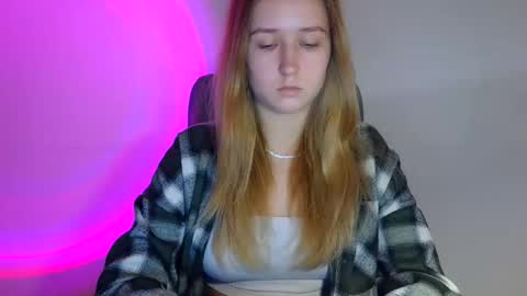 Lulu Baby18 online show from 10.30.25