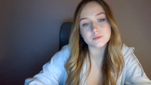 Lulu Baby18 online show from 02.02.26