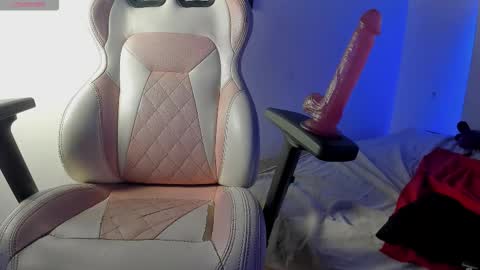 elizabeth online show from 10.14.25