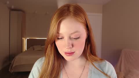 Snapshot of lulu_moons chatting on 12.05.24 Lulu online show from 12.05.24