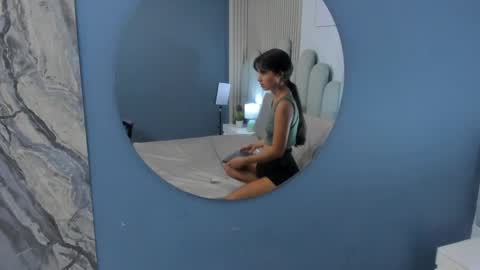 luly_dreams online show from 05.03.26