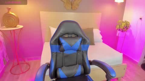 Snapshot of luma_sky chatting on 03.24.26 L U M A online show from 03.24.26