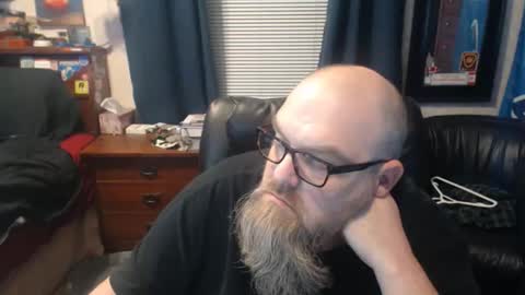 Snapshot of lump420 chatting on 11.24.25 lump420 online show from 11.24.25