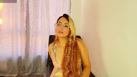 luna__velvet online show from 07.06.26