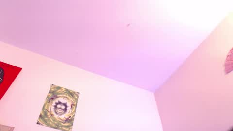 Luna angel 1 online show from 11.21.25