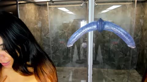 luna  online show from 02.15.25