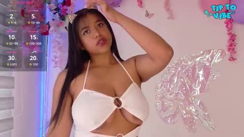 Snapshot of luna_ebony1 chatting on 10.15.25 Couple X online show from 10.15.25