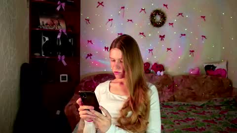 luna_evan online show from 03.19.26