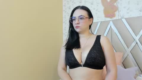 luna_ferrer1 online show from 07.20.26
