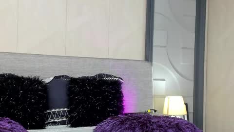 Snapshot of luna_fioree chatting on 12.22.24  Luna Fioree  online show from 12.22.24