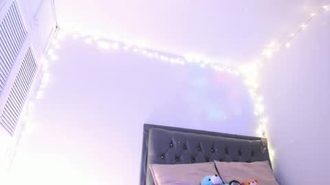 Snapshot of luna_fioree chatting on 05.10.26 Luna Fioree online show from 05.10.26
