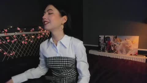 Elizabeth online show from 03.29.26