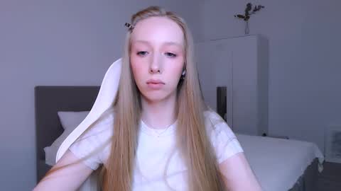 Luna online show from 12.14.25