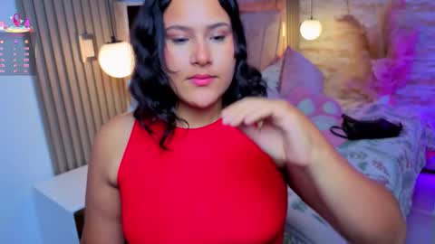 Luna  Jonez  online show from 11.16.25