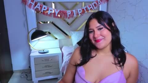 Luna  Jonez  online show from 11.29.25