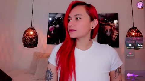 LUNA LOBOO online show from 10.21.25