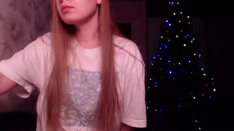 Luna online show from 12.26.24