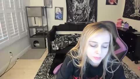 Luna online show from 03.15.26