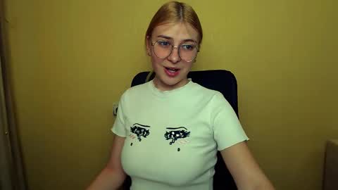 Luna online show from 01.30.25
