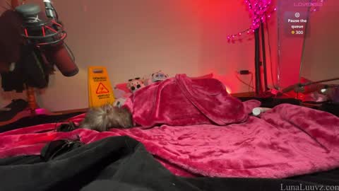 Luna Luuvz online show from 02.24.26
