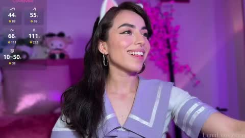 Luna Luuvz online show from 04.15.26