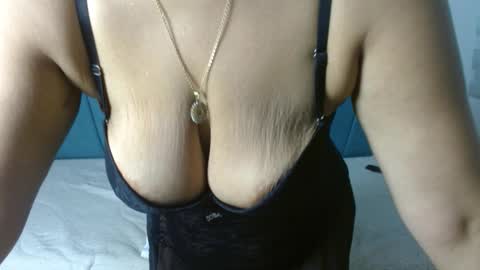 Luna  online show from 12.22.25