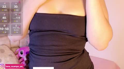 Snapshot of luna_ocampo chatting on 10.15.25 online show from 10.15.25