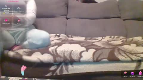 Snapshot of luna_perversa11 chatting on 02.28.25 Luna online show from 02.28.25