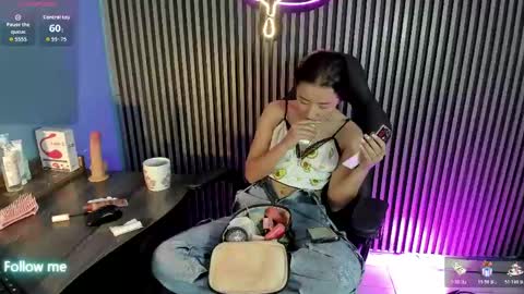 Snapshot of luna_roose1 chatting on 04.23.26 Luna Rosse online show from 04.23.26