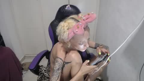 Luna online show from 12.18.24